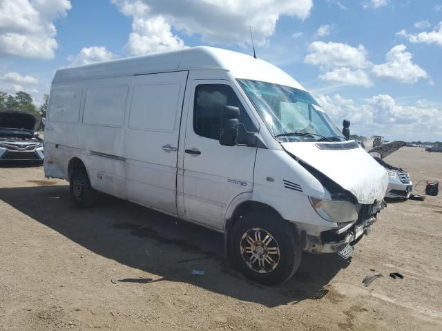 Photo 4 from auction – 2005 DODGE SPRINTER 2 with VIN WD0PD644455841663