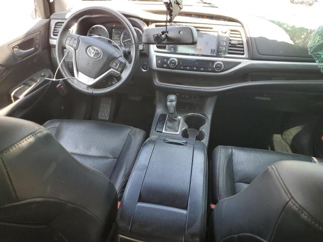 Photo 8 from auction – 2018 TOYOTA HIGHLANDER with VIN 5TDDZRFH8JS840440