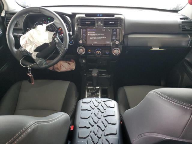Photo 8 from auction – 2022 TOYOTA 4RUNNER SR with VIN JTEFU5JR7N5253234