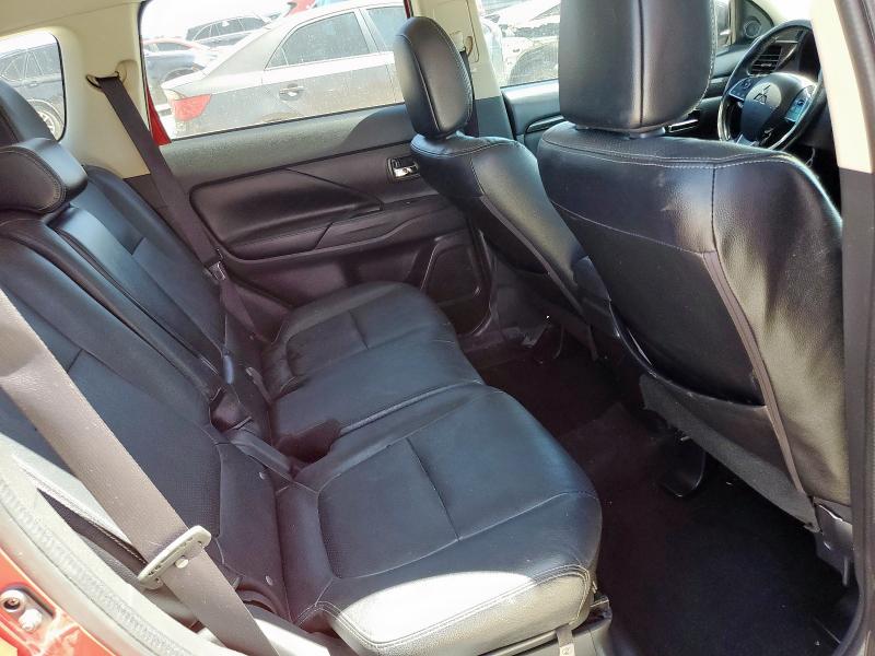 Photo 11 from auction – 2016 MITSUBISHI OUTLANDER with VIN JA4AD3A3XGZ038385