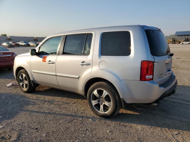 Photo 2 from auction – 2015 HONDA PILOT SE with VIN 5FNYF4H30FB063200