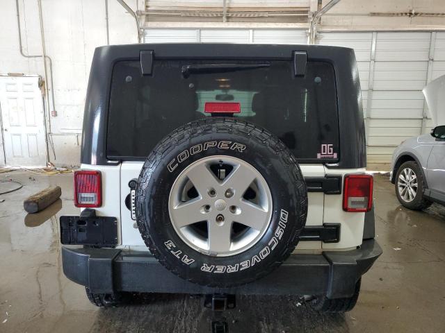 Photo 6 from auction – 2015 JEEP WRANGLER U with VIN 1C4BJWDG0FL762963