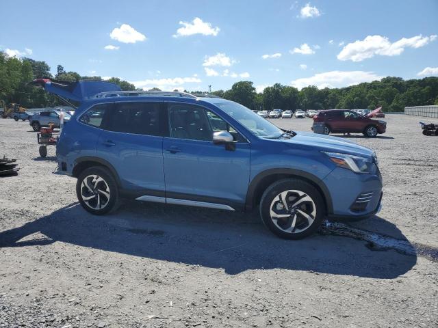 Photo 4 from auction – 2023 SUBARU FORESTER T with VIN JF2SKARC8PH545785