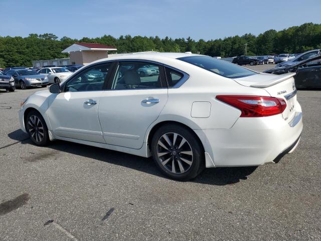Photo 2 from auction – 2017 NISSAN ALTIMA 2.5 with VIN 1N4AL3AP3HC138382