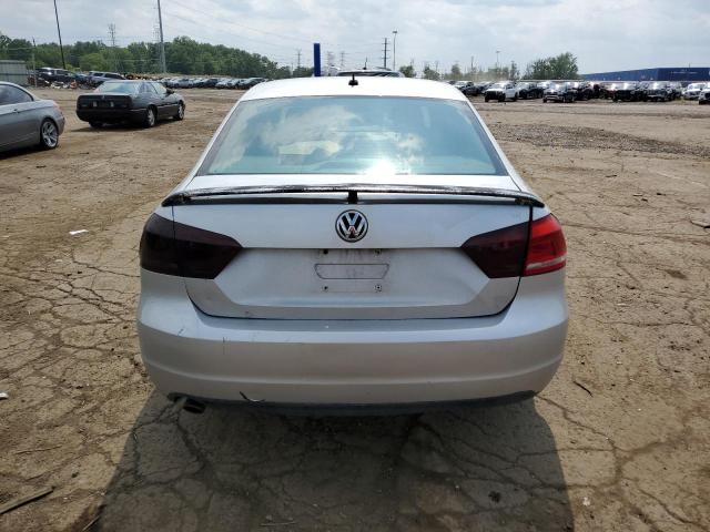 Photo 6 from auction – 2014 VOLKSWAGEN PASSAT S with VIN 1VWAP7A37EC015471