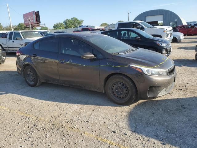 Photo 4 from auction – 2017 KIA FORTE LX with VIN 3KPFL4A70HE126852