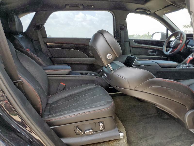Photo 11 from auction – 2023 BENTLEY BENTAYGA with VIN SJAHT2ZVXPC017998