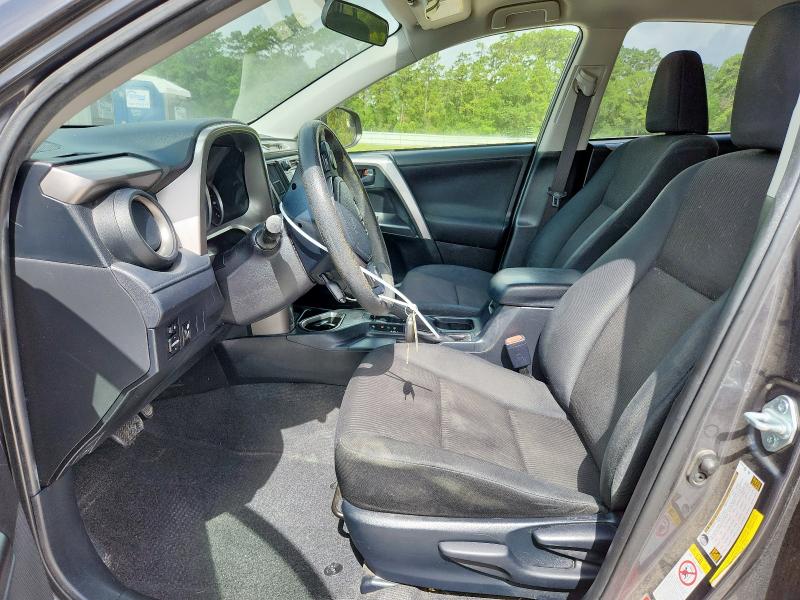 Photo 7 from auction – 2016 TOYOTA RAV4 LE with VIN JTMZFREV6GJ098518