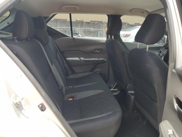 Photo 10 from auction – 2018 NISSAN KICKS S with VIN 3N1CP5CU7JL538089
