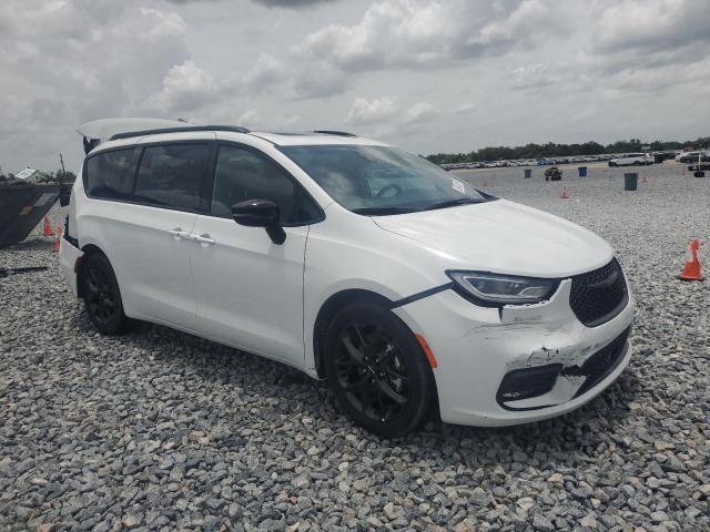 Photo 4 from auction – 2025 CHRYSLER PACIFICA with VIN 2C4RC1GG5SR513132