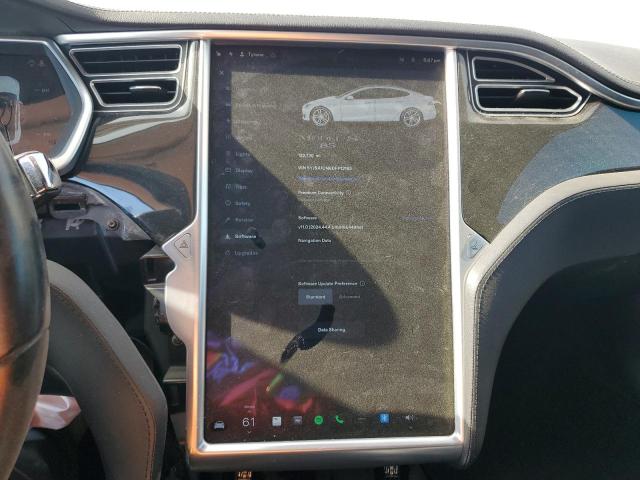 Photo 9 from auction – 2013 TESLA MODEL S with VIN 5YJSA1CN6DFP12183