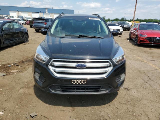 Photo 5 from auction – 2017 FORD ESCAPE SE with VIN 1FMCU0GD0HUA05399