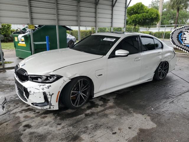 BMW 330E 2023 with VIN 3MW39FF05P8D00837 - Photo from auction