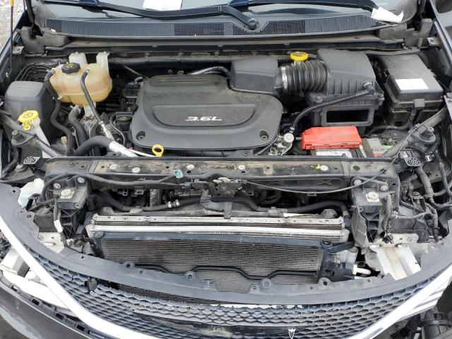 Photo 12 from auction – 2017 CHRYSLER PACIFICA T with VIN 2C4RC1BG2HR552065