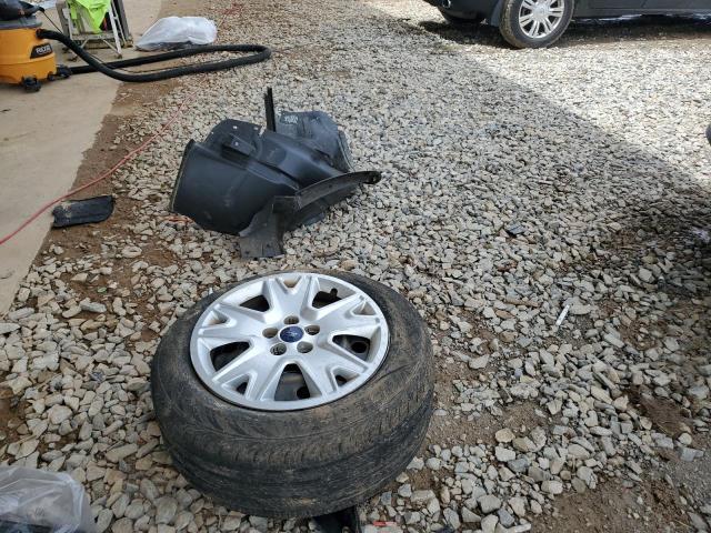 Photo 13 from auction – 2013 FORD ESCAPE S with VIN 1FMCU0F71DUB77544
