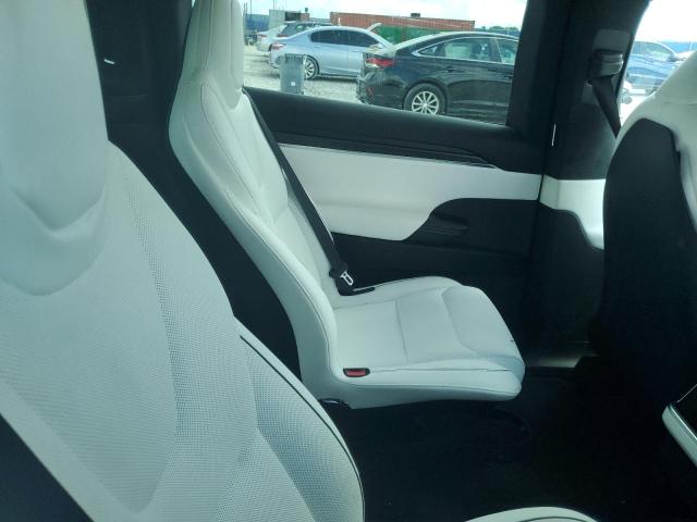 Photo 11 from auction – 2023 TESLA MODEL X with VIN 7SAXCBE67PF384100