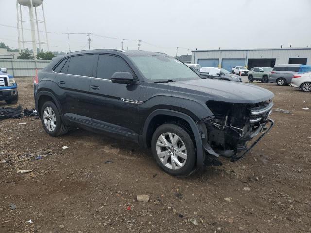 Photo 4 from auction – 2021 VOLKSWAGEN ATLAS CROS with VIN 1V2AC2CA8MC241237