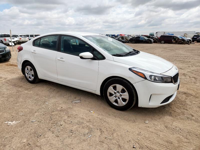 Photo 4 from auction – 2018 KIA FORTE LX with VIN 3KPFK4A73JE270971