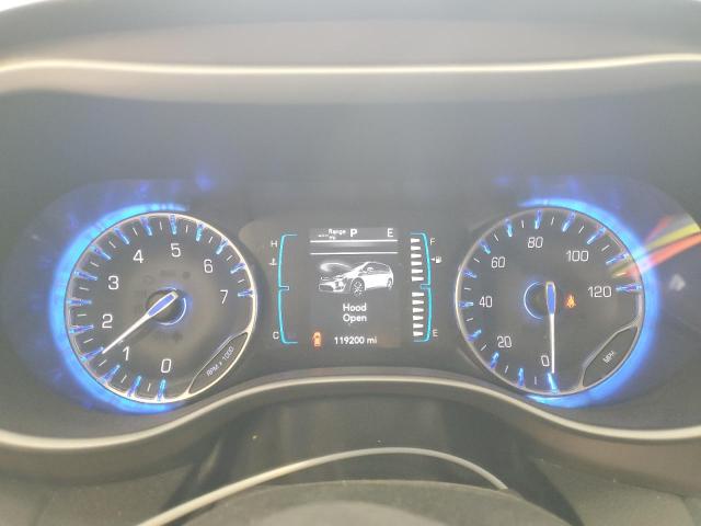 Photo 9 from auction – 2017 CHRYSLER PACIFICA T with VIN 2C4RC1BG2HR820760