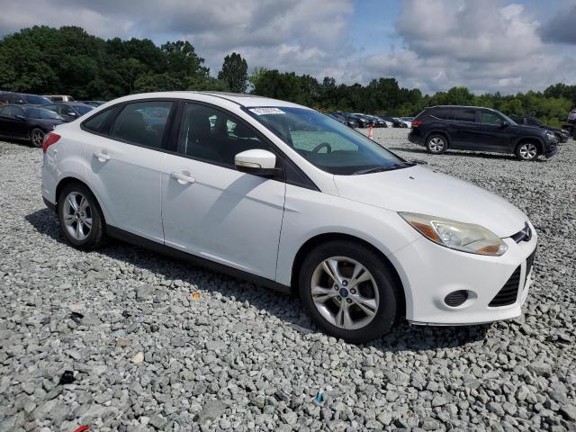 Photo 4 from auction – 2014 FORD FOCUS SE with VIN 1FADP3F29EL242188