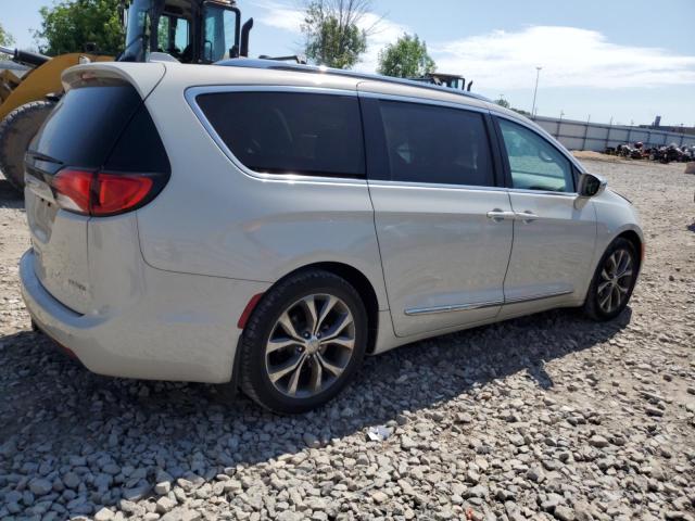 Photo 3 from auction – 2017 CHRYSLER PACIFICA L with VIN 2C4RC1GGXHR627958
