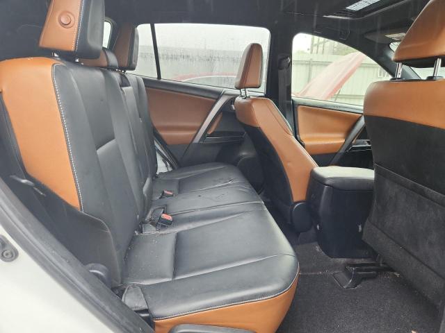 Photo 10 from auction – 2016 TOYOTA RAV4 SE with VIN JTMJFREV1GJ080814