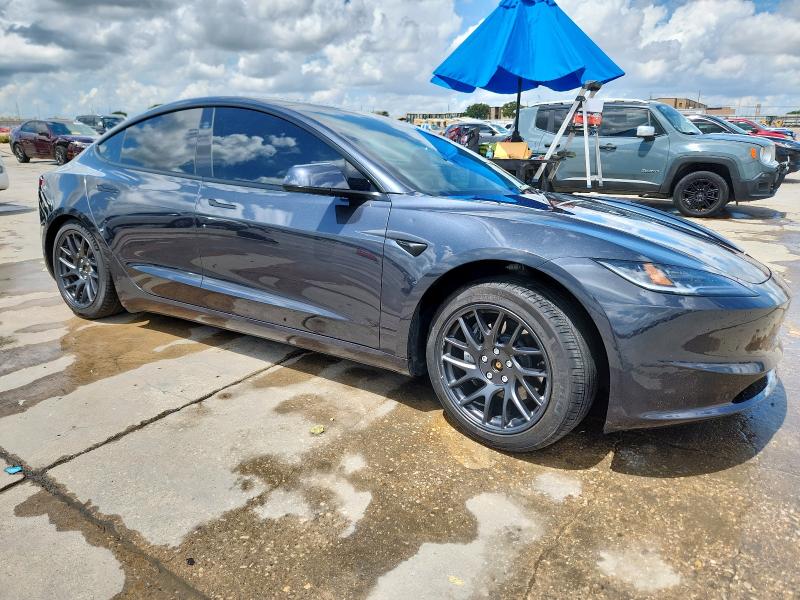 Foto 4 de la subasta – 2025 TESLA MODEL 3 con VIN 5YJ3E1EB1SF928032