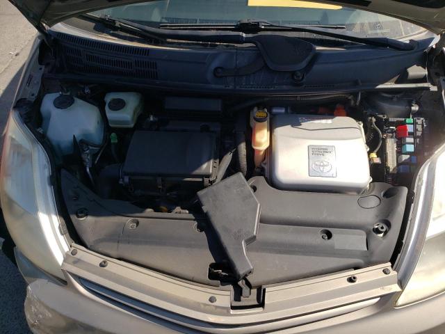 Photo 11 from auction – 2005 TOYOTA PRIUS with VIN JTDKB20U953074492