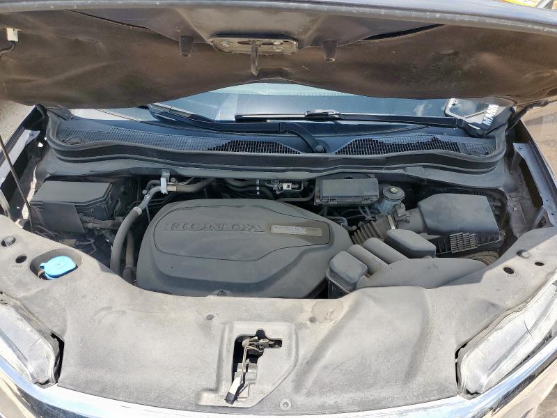 Photo 11 from auction – 2018 HONDA RIDGELINE with VIN 5FPYK2F66JB002057