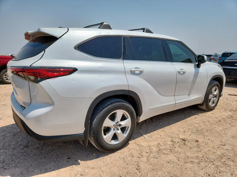 Photo 3 from auction – 2022 TOYOTA HIGHLANDER with VIN 5TDBZRBH1NS592664