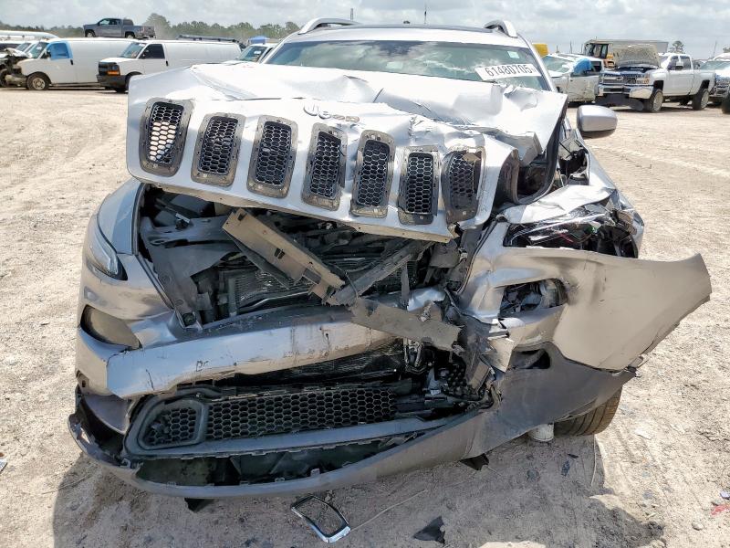 Photo 5 from auction – 2016 JEEP CHEROKEE with VIN 1C4PJLCS6GW217022