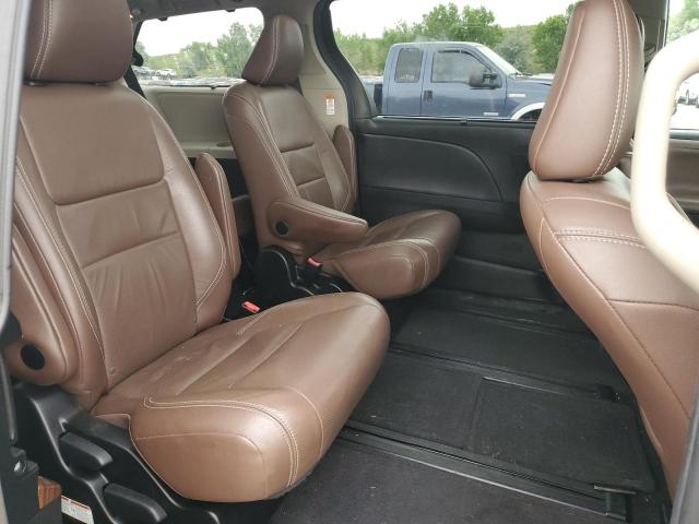 Photo 11 from auction – 2017 TOYOTA SIENNA XLE with VIN 5TDDZ3DC7HS166182