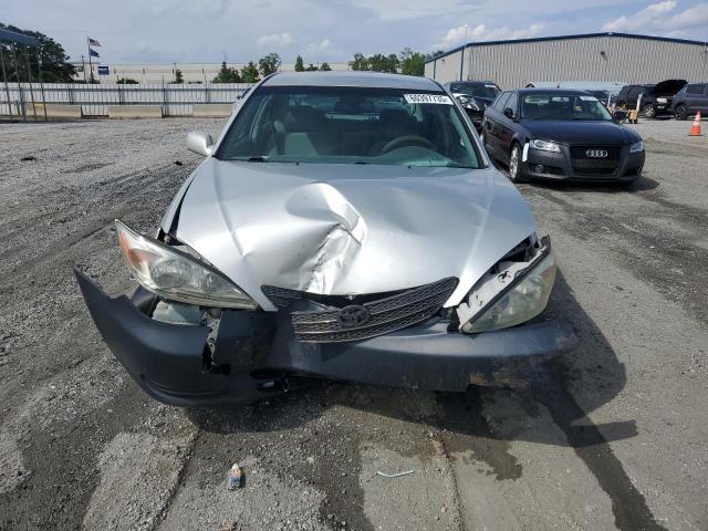Photo 5 from auction – 2002 TOYOTA CAMRY LE with VIN 4T1BE32K42U103178
