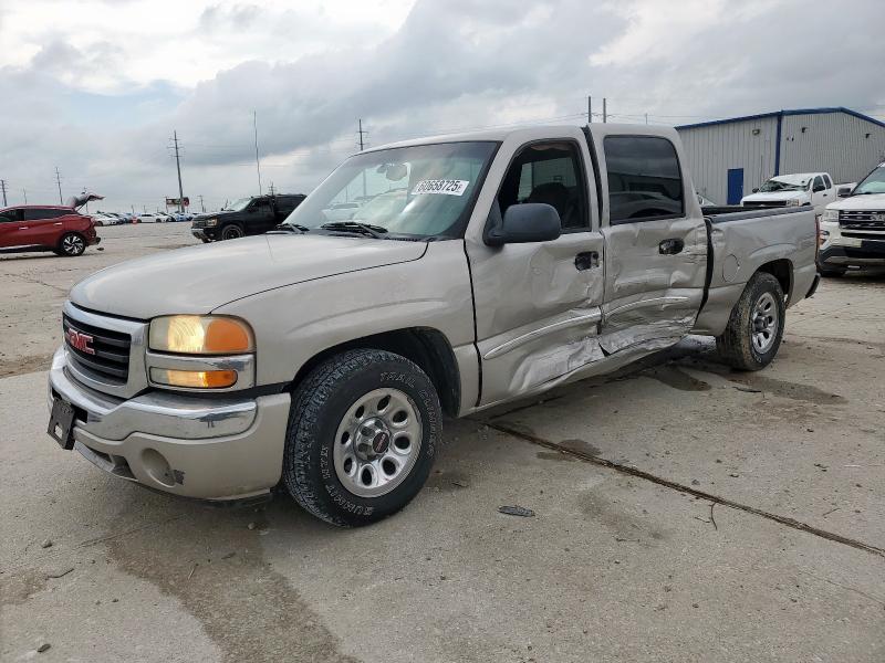GMC NEW SIERRA C1500 2005 with VIN 2GTEC13T451262818 - Photo from auction
