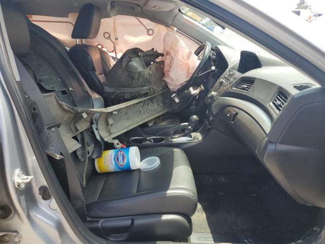Photo 7 from auction – 2018 ACURA ILX BASE W with VIN 19UDE2F33JA000314