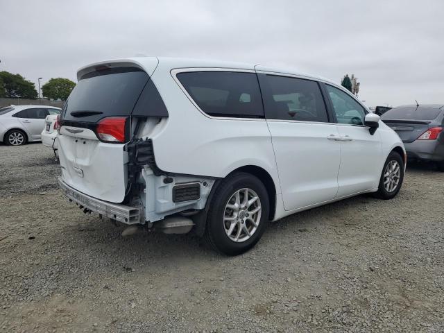 Photo 3 from auction – 2017 CHRYSLER PACIFICA L with VIN 2C4RC1CG7HR744628