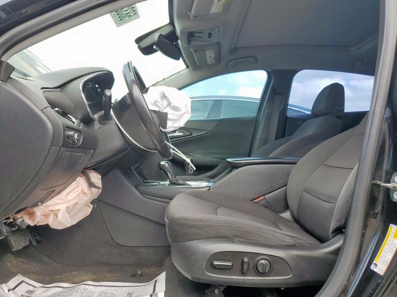 Photo 7 from auction – 2018 CHEVROLET MALIBU LT with VIN 1G1ZD5ST0JF121652