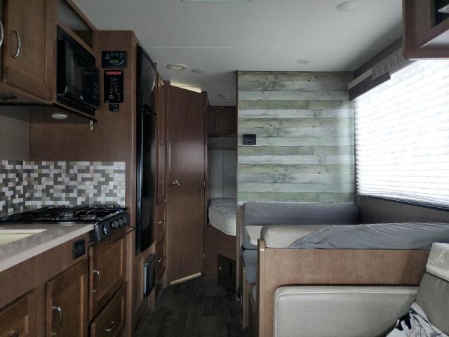 Photo 6 from auction – 2019 WINNEBAGO MOTORHOME with VIN 1FDWE3FS5JDC16051