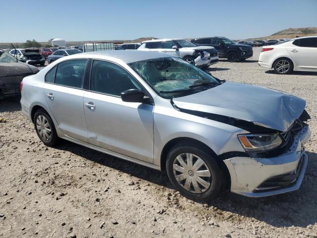 Photo 4 from auction – 2015 VOLKSWAGEN JETTA BASE with VIN 3VW2K7AJ4FM297196