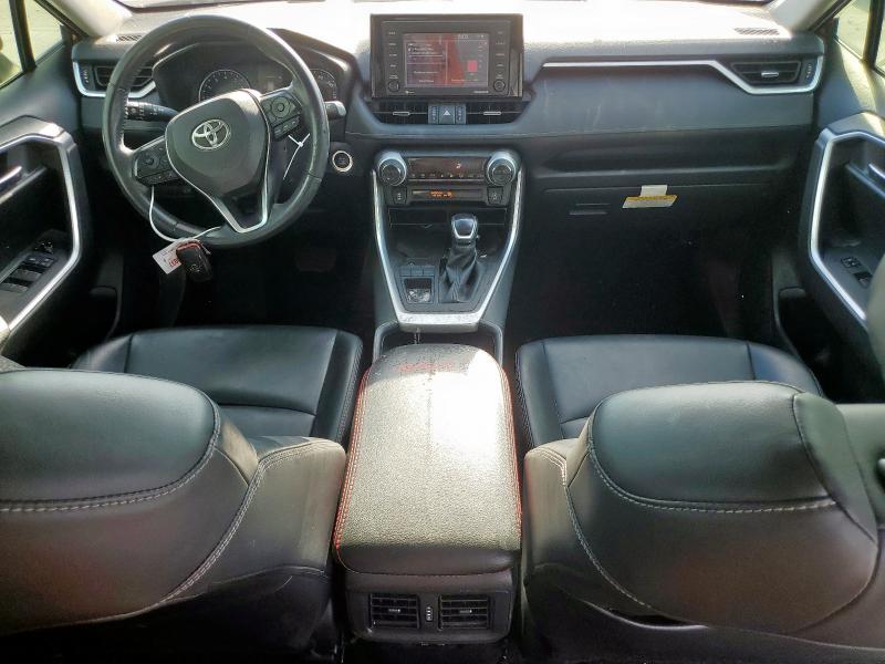 Photo 8 from auction – 2020 TOYOTA RAV4 XLE P with VIN JTMC1RFV5LD048477