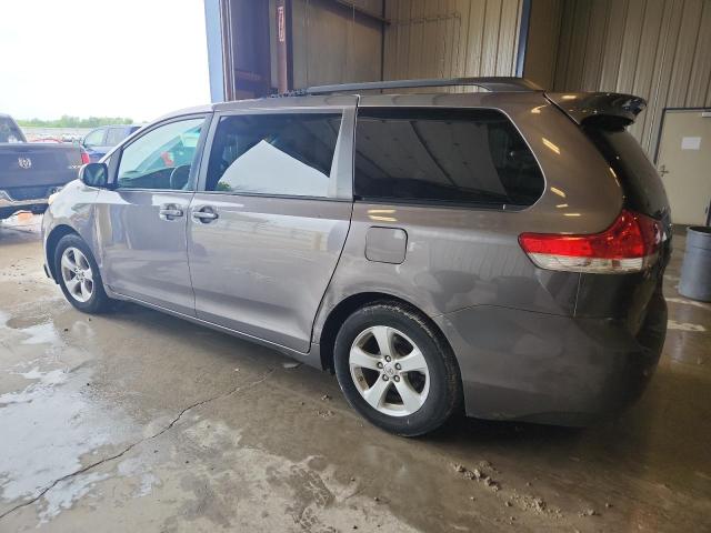 Photo 2 from auction – 2013 TOYOTA SIENNA LE with VIN 5TDKK3DC0DS301864