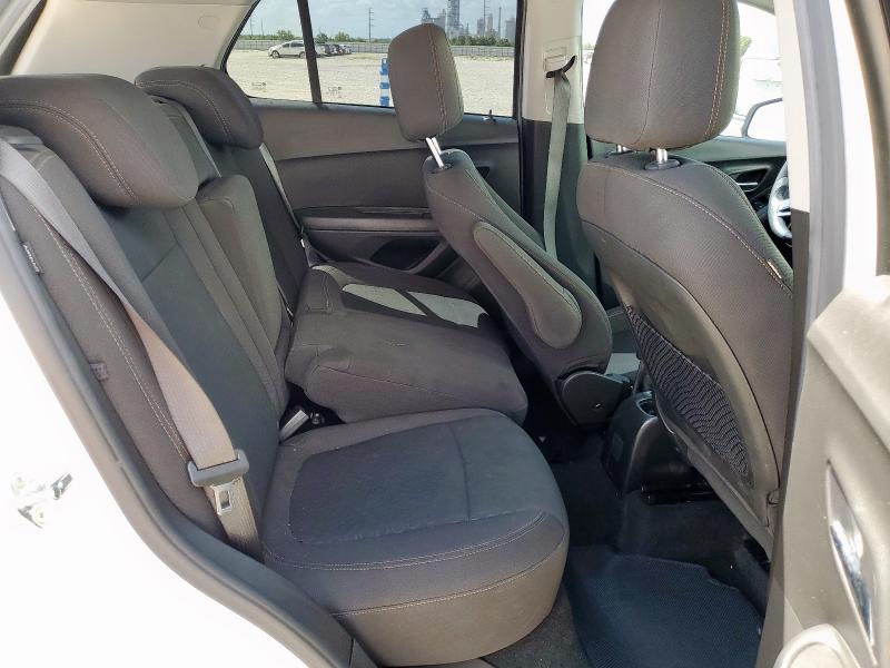 Photo 10 from auction – 2021 CHEVROLET TRAX LS with VIN KL7CJKSB5MB320989
