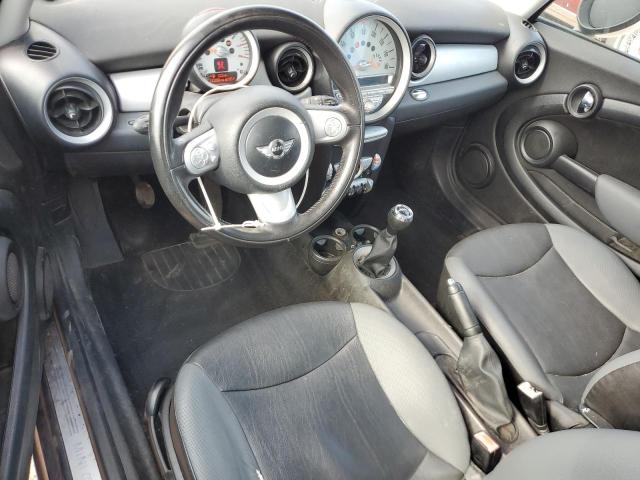 Photo 8 from auction – 2009 MINI COOPER with VIN WMWMF33509TU74662