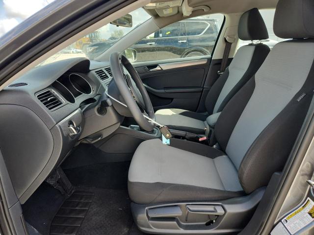 Photo 7 from auction – 2017 VOLKSWAGEN JETTA S with VIN 3VW2B7AJ9HM344306