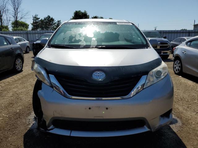 Photo 5 from auction – 2012 TOYOTA SIENNA with VIN 5TDKK3DC8CS231500