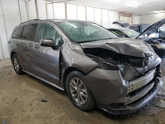 Photo 4 from auction – 2023 TOYOTA SIENNA LE with VIN 5TDKSKFC4PS081186