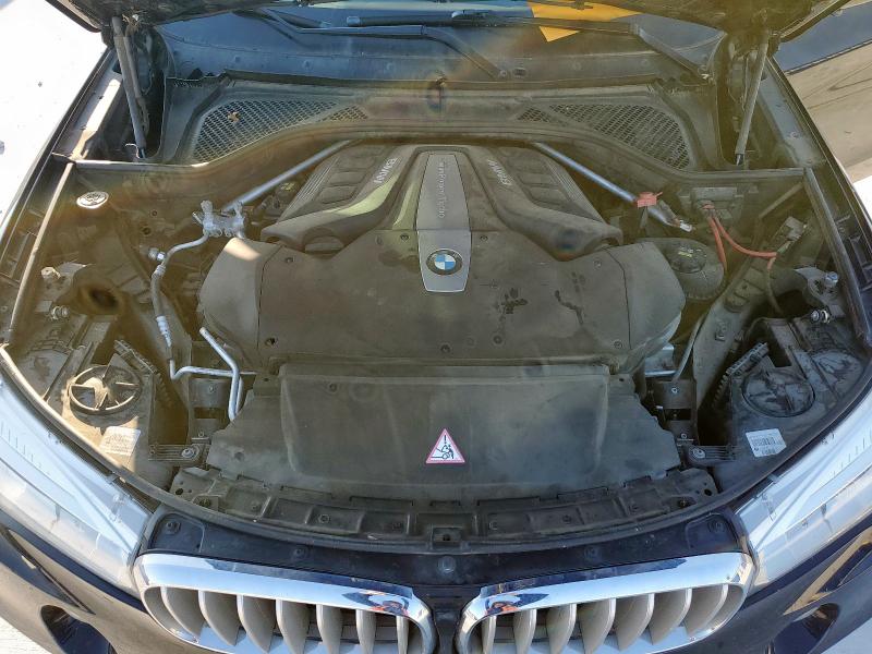 Photo 12 from auction – 2018 BMW X5 XDRIVE5 with VIN 5UXKR6C53J0U14933