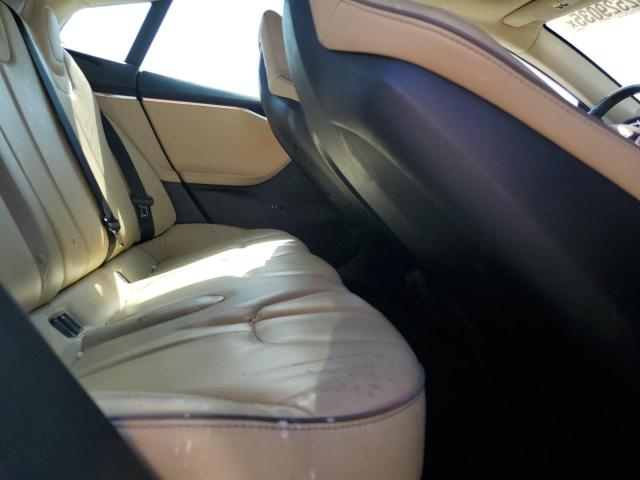 Photo 10 from auction – 2013 TESLA MODEL S with VIN 5YJSA1CP2DFP05684