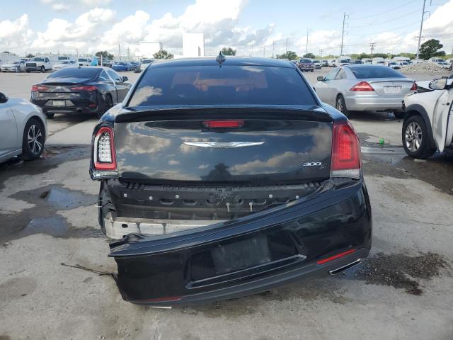 Photo 6 from auction – 2019 CHRYSLER 300 S with VIN 2C3CCABG4KH740819