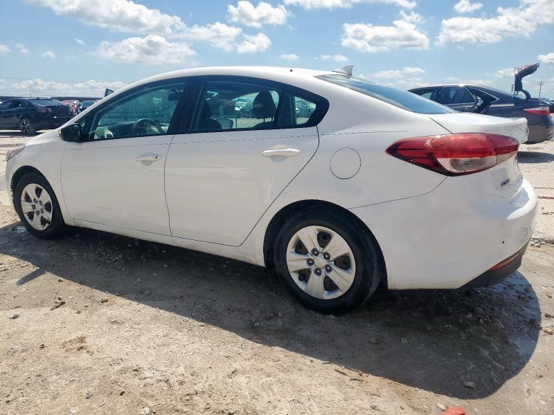 Photo 2 from auction – 2017 KIA FORTE LX with VIN 3KPFK4A75HE074699